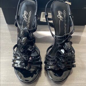 Donald J. Pliner Black Women's Sandals